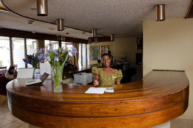 Sunbird Lilongwe Hotel Bagian luar foto
